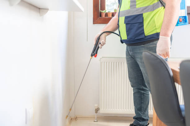 Best Best Pest Control Companies  in Shamrock, TX